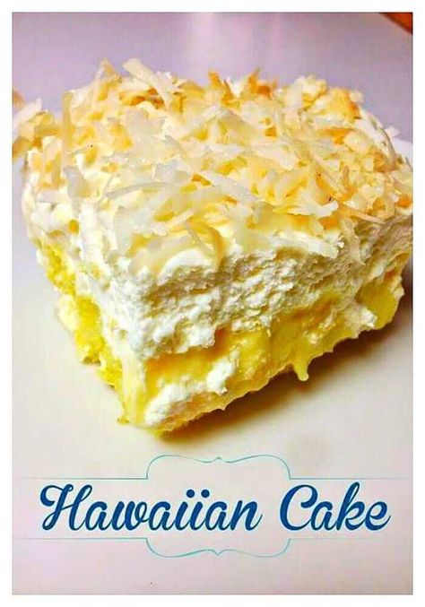 Hawaiian Wedding Cake, Hawaiian Desserts, Hawaiian Cake, Pineapple Desserts, Poke Cake Recipes, Poke Cakes, A Piece Of Cake, Monkey Bread, Diet Vegetarian