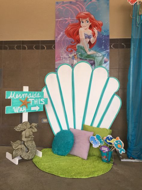 Mermaid photo booth Mermaid Photo Booth, Little Mermaid Decorations, Photo Booth Ideas, Mermaid Pool Parties, Ariel Birthday Party, Ariel Birthday, Mermaid Photos, Mermaid Party Decorations, Stick Crafts