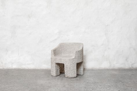 Studio Mumbai / Bijoy Jain - Gandhara Study Bijoy Jain, Stone Chair, Studio Mumbai, House Wall Design, Bamboo Structure, Ceramic Furniture, Diy Cabinets, Take A Seat, Cool Chairs