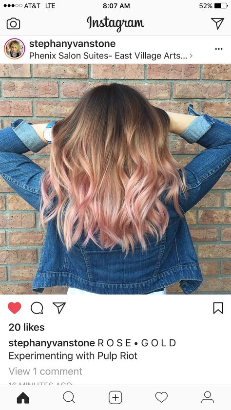 Pastel Pink Bayalage Hair, Soft Pink Balayage, Pink Baylage Hair Blonde, Rose Gold Hair Ombre Balayage, Bronde Balayage With Pink, Rose Gold Lowlights Blondes, Light Brown With Purple Highlights, Pink Balayage Blonde, Balayage With Pink