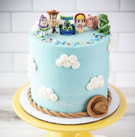 Jesse Cake Toy Story, Mini Toy Story Cake, Retro Toy Story Cake, Toy Story 3 Birthday Cake, Toy Story Diy Cake, Toys Story Baby Shower Ideas, Two Infinity And Beyond Birthday Cake Simple, 2 Infinity And Beyond Birthday Party Cake, Toy Story Simple Cake