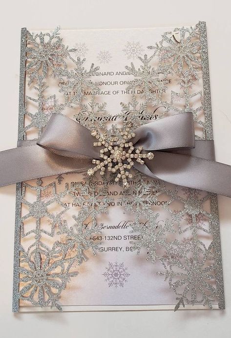 Winter Wonderland Wedding Theme, Snowflake Invitations, Wonderland Wedding Theme, Wedding Invitation Message, Winter Invitations, Snowflake Wedding, Silver Invitation, Winter Wonderland Theme, Glitter Invitations