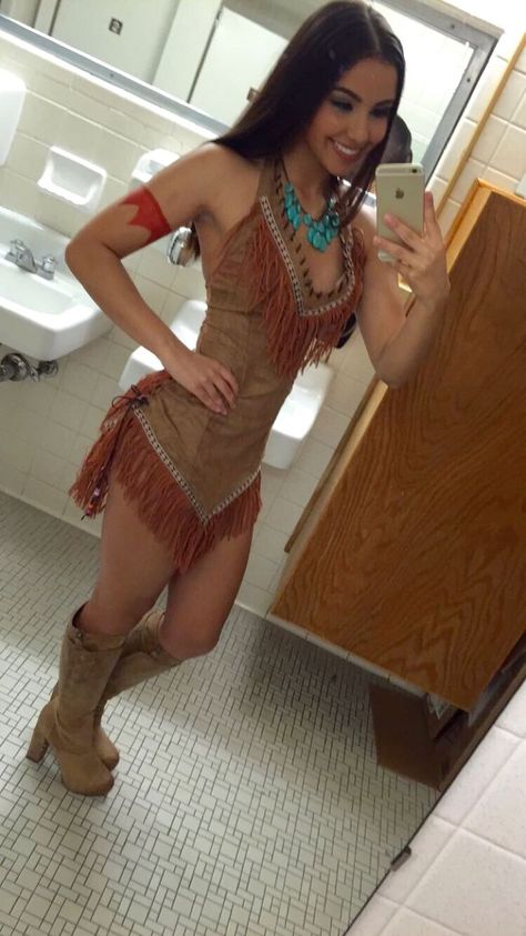 Pocahontas Halloween Costume, Pocahontas Halloween, Indian Halloween Costumes, Pocahontas Outfit, Halloween Costumes 2016, Holloween Costume, The Haunting, Halloween Costumes Makeup, Halloween Costumes College