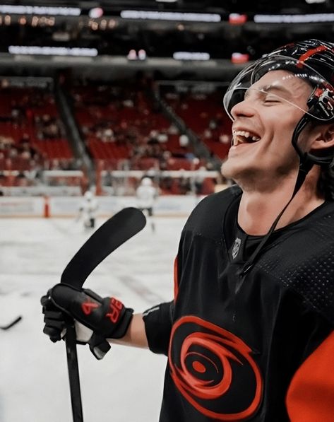 Andrei Svechnikov, Hockey Baby, Tyler Seguin, Hockey Teams, Hockey Players, Ice Hockey, Nhl, Fangirl, Fun Sports