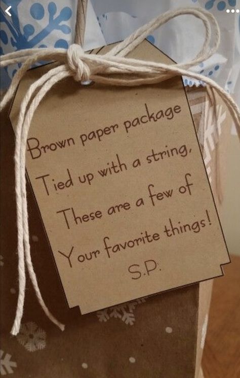 Secret Pals Gift Ideas, Secret Pal Gifts For Coworkers, Teacher Gift Thanksgiving, Teacher Swag Bag Ideas, Thanksgiving Secret Pal Ideas, Treat Bags For Coworkers, Bsf Journal, Secret Pal Ideas, Secret Pal Gift Ideas