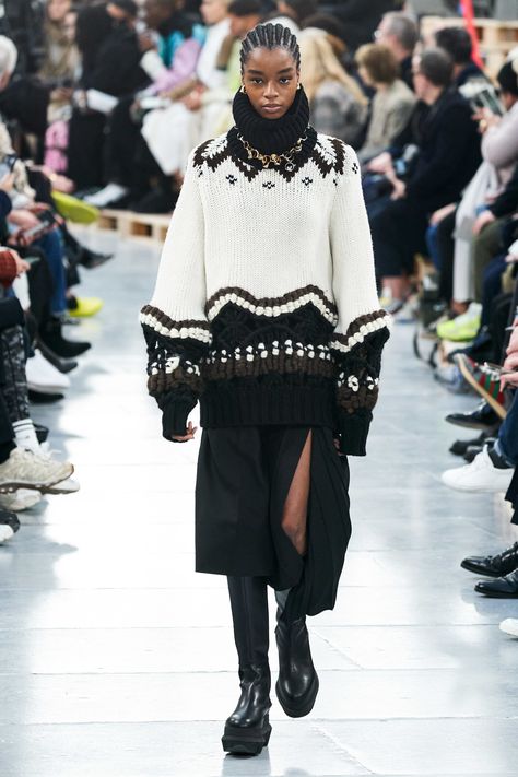 Knitwear Fashion 2020 2021, Knitwear Fashion 2020, Knitwear Trends, Knitwear Inspiration, 2020 Runway, Vogue Knitting, Vogue Germany, Knitwear Fashion, Jacquard Knit