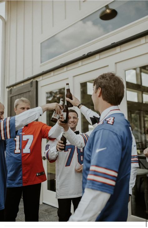 Groomsmen Game Day Entrance, Groomsmen Game Day Pics, Groomsmen Pictures, Braves Jersey, Squad Photos, Groomsmen Photos, Wedding Groomsmen, Wedding Games, Photos Ideas