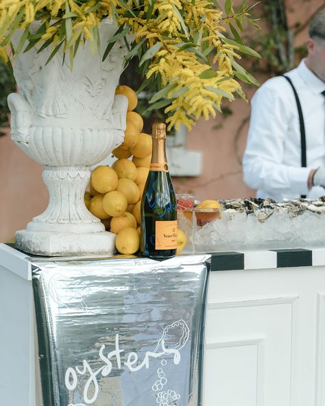 Beautifully designed and perfectly placed - we are totally in love with our oyster bar signage by @mayd.byrhi 😍 This is wedding inspiration at its finest. 📸 @artisanphotographs . . . . . Concept Curator: @sahrajamesphotography Venue: @redleafwollombi Celebrant: @we.chose.april.rose Styling & Coordination: @mayd.byrhi Stationery & Signage: @mayd.byrhi Florist: @electricstems Dress Boutique: @astonbridal Hair & Make Up Artist: @taylahturnermakeup Content Creation: @yourwedwoman Desse... Wedding Oyster Bar, Raw Bar Wedding, Oyster Bar Wedding, Bar Signage, Cocktail Hour Wedding, Raw Bars, Welcome Drink, Oyster Bar, Wedding Cocktails