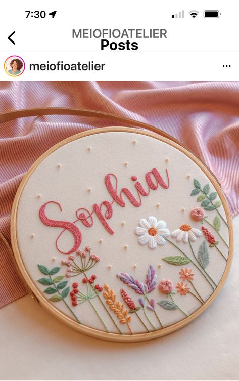 Embroidery Hoop Art Diy, Basic Hand Embroidery Stitches, Hand Embroidery Patterns Free, Embroidery Hoop Crafts, Clothes Embroidery Diy, Diy Embroidery Designs, 강아지 그림, Name Embroidery, Hand Embroidery Patterns Flowers