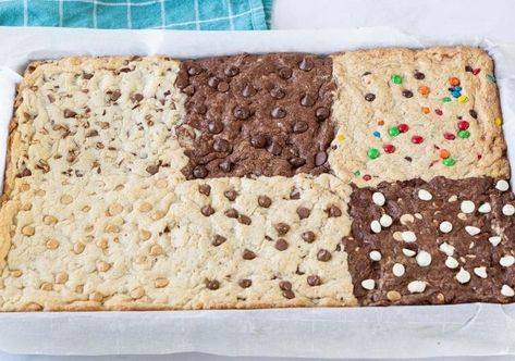 Pan Cookie Recipe, Sheet Pan Cookie Bars, Different Cookies, Potluck Dessert, Peanut Butter Chip Cookies, Simple Cookie, Pan Cookies, Cookies Holiday, Cookie Base