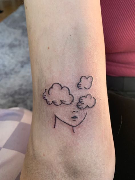 Pink Cloud Tattoo, Daydream Tattoo, Head In The Clouds Tattoo, Clouds Tattoo, Self Love Tattoo, Cloud Tattoo, Head In The Clouds, Cloud Drawing, Head Tattoos