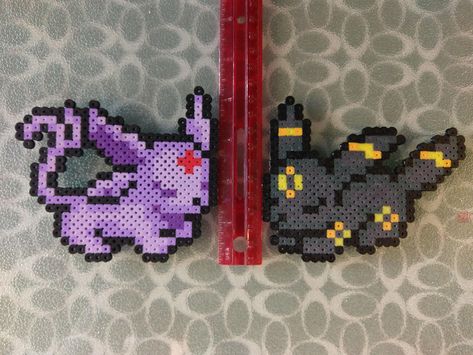 Espeon And Umbreon, Hama Beads Pokemon, Melt Beads Patterns, Hama Art, Modele Pixel Art, Pokemon Bead, Hamma Beads Ideas, Pixel Art Pokemon, Easy Perler Bead Patterns