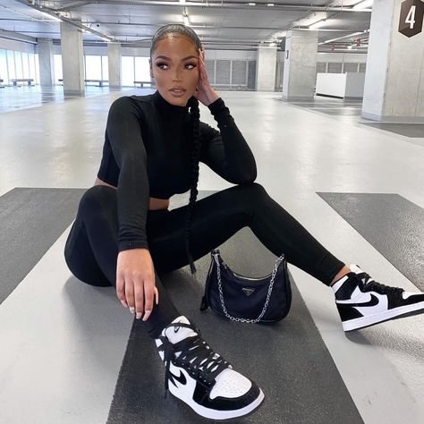 Naked Wardrobe on Instagram: “RESTOCKED: the feelin oh so tight legging set. 🖤” Jordan 1 Outfit Women, Dunks Outfit, Air Jordan 1 Outfit, Black Leggings Outfit, Jordan Outfits, Streetwear Fashion Women, Nike Outfits, Womens Fashion Trends, Tight Leggings