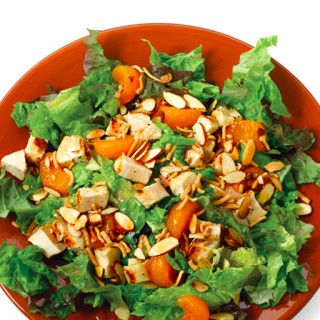 Wendy's Copycat Garden Sensation Mandarin Chicken Salad Wendys Recipe, Mandarin Chicken Salad, Salad Copycat, Mandarin Salad, Mandarin Chicken, Chicken Salad Dressing, Spicy Chicken Sandwiches, Asian Chicken Salads, Top Secret Recipes