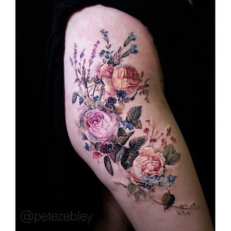 Vintage Floral Tattoos, Tato Naruto, Vintage Flower Tattoo, Floral Back Tattoos, Floral Thigh Tattoos, Beautiful Flower Tattoos, Floral Tattoo Sleeve, Tattoo Feminina, Cover Up Tattoos