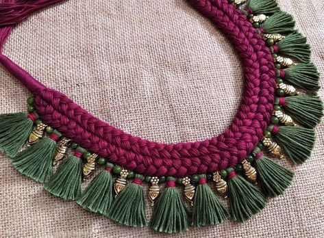 Necklace With Charms, Silk Thread Necklace, Diy Fabric Jewellery, Yarn Balls, Cotton Jewelry, Metal Jewellery, Crafts Crochet, Thread Necklace, Silk Thread Jewelry