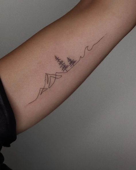 34 Magnificent Mountain Tattoo Ideas for Men & Women in 2023 Mountain Tattoo Ideas, Moutain Tattoos, Small Mountain Tattoo, Berg Tattoo, Pnw Tattoo, Mountain Tattoo Simple, Tato Minimal, Handpoke Tattoo, Tattoo Ideas For Men