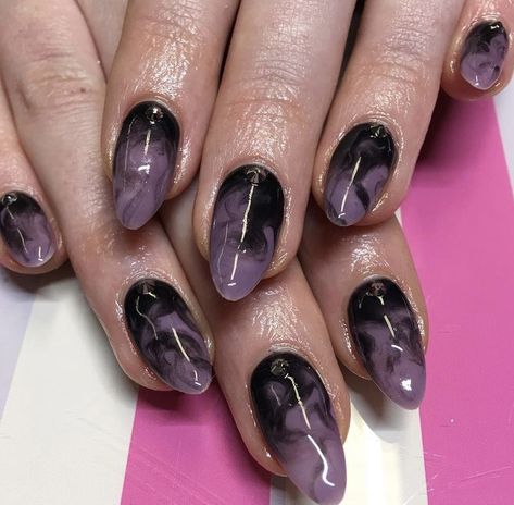 Silent Hill Nail Art, Goth Almond Nails Short, Victorian Gothic Nails, Short Almond Nails Edgy, Whimsical Goth Nails, Whimsy Goth Nails, Cat Nails Acrylic, Punk Nails Grunge, Short Gothic Nails