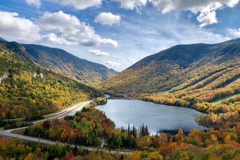 Your Guide to a White Mountains Road Trip Franconia Notch, Trim Healthy Mama Recipes, Road Trip Car, Scenic Road Trip, Scenic Roads, American Road, American Road Trip, Mountain Travel, Road Trip Hacks