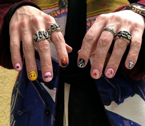 Nails Painted, Minimal Nails Art, Mens Nails, Retro Nails, Hippie Nails, Punk Nails, Hard Nails, Edgy Nails, Grunge Nails