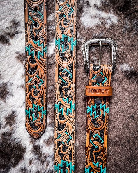 🌟 Elevate your style with the rugged charm of Sundown Hooey Men's Belts! ⚡️ Whether you're on the ranch or hitting the town, these belts are the perfect blend of durability and style. 🔥 Grab yours now and buckle up for adventure! #broncowesternsupply #SundownHooey #MensBelts #WesternStyle Western Things, Custom Leather Belts, Stanley Cups, Cowgirl Accessories, Turquoise Painting, Western Boutique, Cute Country Outfits, Silver Jewelry Box, Western Accessories