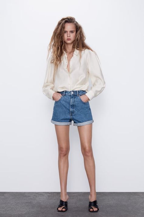 Women's Shorts | ZARA Spain Vintage Denim Shorts, Zara Outfit, Jean Vintage, Paris Outfits, Zara Shorts, Jeans Mom, Mom Shorts, Boys Jeans, Short En Jean