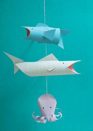 tube Recycled Ocean Animal Crafts, Recycled Sea Creature Crafts, Craft Sea Animals, Sea Animals Craft, Sea Creatures Crafts, Diy With Kids, Cardboard Tube Crafts, Sea Animal Crafts, Craft Cardboard