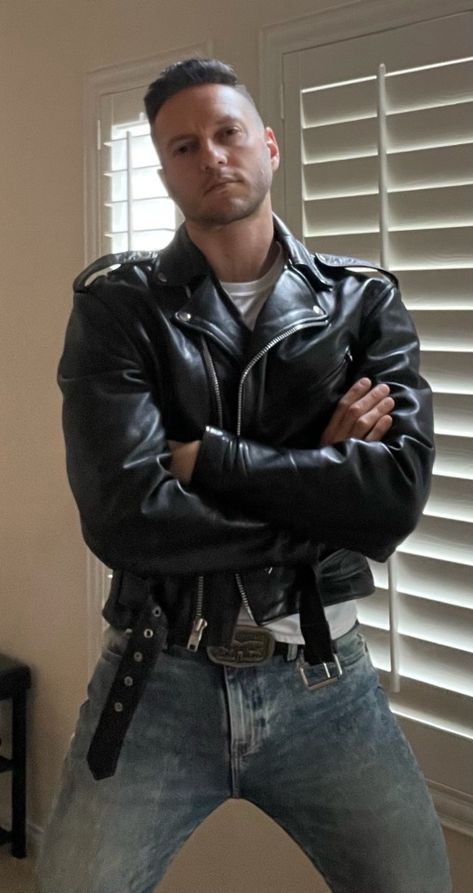 Black Leather Biker Jacket Motorcycle Fashion Men, Hot Leather Jacket, Men's Leather Style, Motorcycle Leathers Suit, Leather Jeans Men, Leather Fashion Men, Bike Leathers, Mens Leather Clothing, Mens Leather Pants