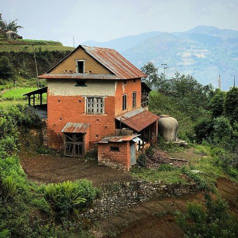 Nepali House, Nepali Couple, Nepal House, Nepal Architecture, Nepali Village, Nepal Photography, Village Vibes, Mountain Villages, Himalayas Mountain