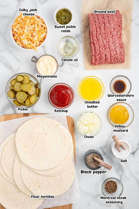 Quesadilla Burgers Easy, Quasidilla Burger Recipes, Hamburger Meat Quesadilla Recipes, Cheese Burger Quesadilla, Cheeseburger Quesadilla Recipe, Cheeseburger Crunch Quesadilla, Black Stone Quesadilla Burger, Sheet Pan Cheeseburger Quesadilla, Burger Quesadilla