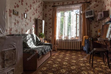 Soviet Apartment, Retro Rooms, Russian Interiors, Russian Aesthetic, Interior Design Renderings, Flat Interior, Home Aesthetic, Big Houses, Traditional Interior