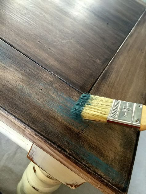 How to dry brush over a dark stain to create a weathered wood look This table has quite the story.  Three years ago, I bought it at a yard sale, for… How To Dry Brush, Plywood Plank Flooring, Chalk Paint Projects, Into The Wood, Dry Brush, Distressed Furniture, Chalk Paint Furniture, Refurbished Furniture, Into The Woods