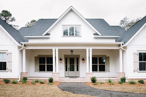 Stained Wood Ceiling, White Farmhouse Exterior, Home Front Porch, Brick Archway, Farm Road, White Exterior Houses, Church House, Arizona House, Gas Lanterns