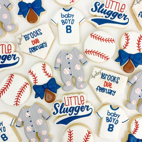 Vanilla Bean Cookies, Baby Biscuits, Bean Cookies, Sweet Baby Shower Ideas, Baseball Cookies, Baseball Theme Birthday, Baseball Baby Shower Theme, Sports Baby Shower Theme, Winter Baby Shower Themes