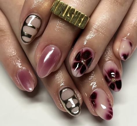 Short Nails For Vacation, France Nails, Nail Piercing, Hippie Nails, Spring Nail Designs, Nails Winter, Brighter Days, Basic Nails, Pretty Gel Nails