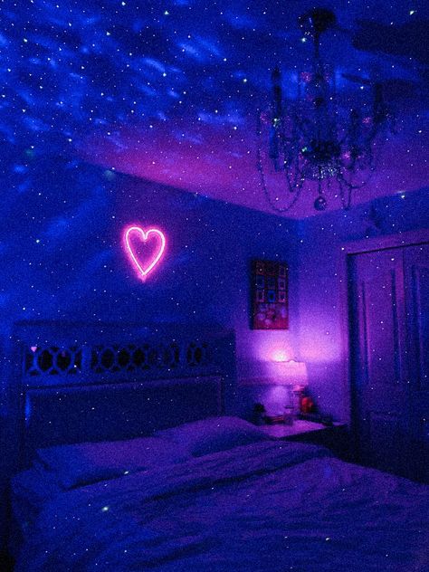 Purple Bedroom Lights, Purple Bedrooms Aesthetic, Dark Neon Bedroom Aesthetic, Blue And Purple Bedroom Aesthetic, Blue And Purple Room Aesthetic, Purple And Blue Room Ideas, Dark Blue Aesthetic Room, Dark Purple Room Aesthetic, Purple And Blue Bedroom Ideas