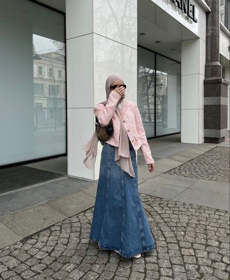 Aesthetic Outfits Modest, Trendy Outfit Inspo, Jean Skirt Outfits, Hijabi Fits, Modesty Outfits, Cute Modest Outfits, Denim Skirt Outfits, Outfits Modest, Casual Hijab Outfit