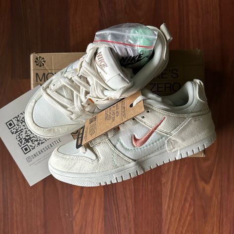 Product Info Shoe: Nike Dunk Low Disrupt 2 Pale Ivory (Women's) Size: 5 Men/6.5 Women Color: Pale Ivory/Light Madder Root/Sail/Venice Sku: Dh4402-100 100% Authentic New Shoes Including Original Everything *Slightly Damaged Box In The Last 2 Photos* Shipping - Shipping Is Free & Fast! This Item Is Shipped Through Usps Priority Mail. - Orders Are Shipped Within 1-2 Business Days After Payment. - Please Confirm Your Address And That The Size Of The Item You Chose Is Correct. I Cannot Change The Add Nike Disrupt Low, Nike Disrupt Dunk Low, Low Dunk Disrupt, Shoe Inspo 2024, Nike Dunk Low Disrupt 2 Pale Ivory, Pretty Shoes For Women, Matching Couples Shoes, Nike Low Disrupt, Trending Shoes 2024