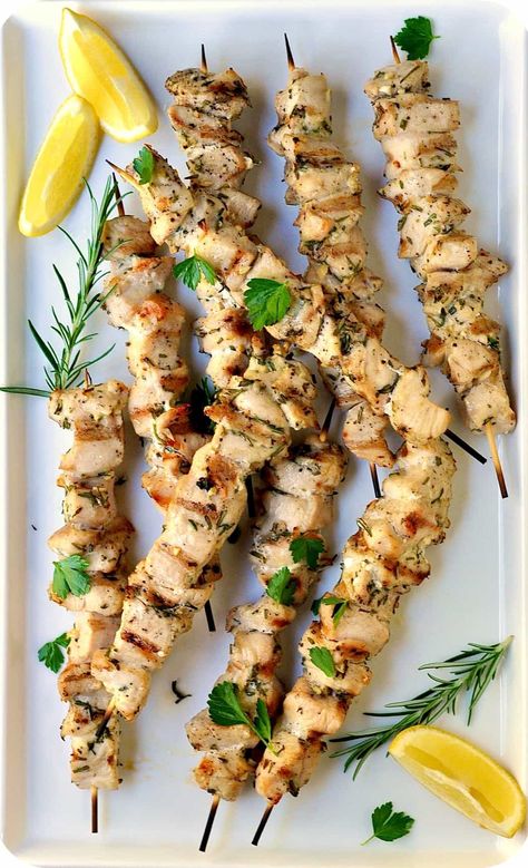 20 Kid-friendly Keto Dinners - SugarBye.com Keto Grill Recipes, Garlic Chicken Kabobs, Veggie Egg Cups, Grilled Lamb Chops, Chicken Chunks, Kabob Recipes, Grilled Lamb, Rosemary Garlic, Keto Dinners