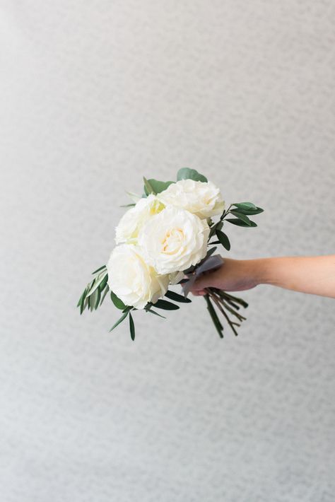 Classic Maid's Bouquet Small Bridesmaid Bouquets, Small Wedding Bouquets, Bridesmaid Bouquet White, White Rose Bouquet, White Wedding Bouquets, Hand Bouquet, White Wedding Flowers, Peonies Bouquet, Small Bouquet