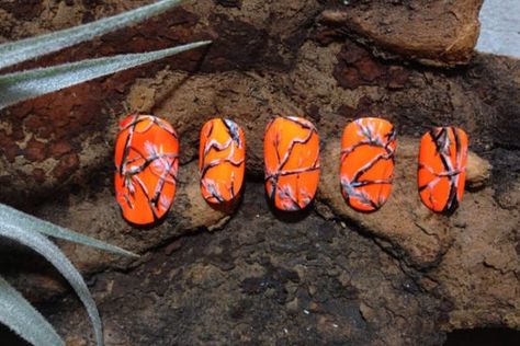 hunter orange nails Orange Camo Nails, Country Girl Nails, Hunting Nails, Camo Nail Art, Country Acrylic Nails, Camo Life, Country Closet, Camouflage Nails, Camo Stuff