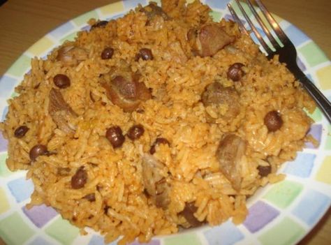 Puerto Rican Pigeon Pea Rice & Pork/arroz Con Gandules Y Puerco Recipe Rice Pork, Cuban Spanish, Puerto Rican Cuisine, Puerto Rican Dishes, Puerto Rico Food, Boricua Recipes, Pigeon Peas, Stuffed Potato Balls, Rice And Beans