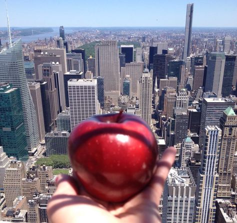 NYC the Big Apple :) Apple Nails, Big Apple New York, Apple New, The Big Apple, Big Apple, Travel Poster, Poster Board, Spring Break, Travel Posters