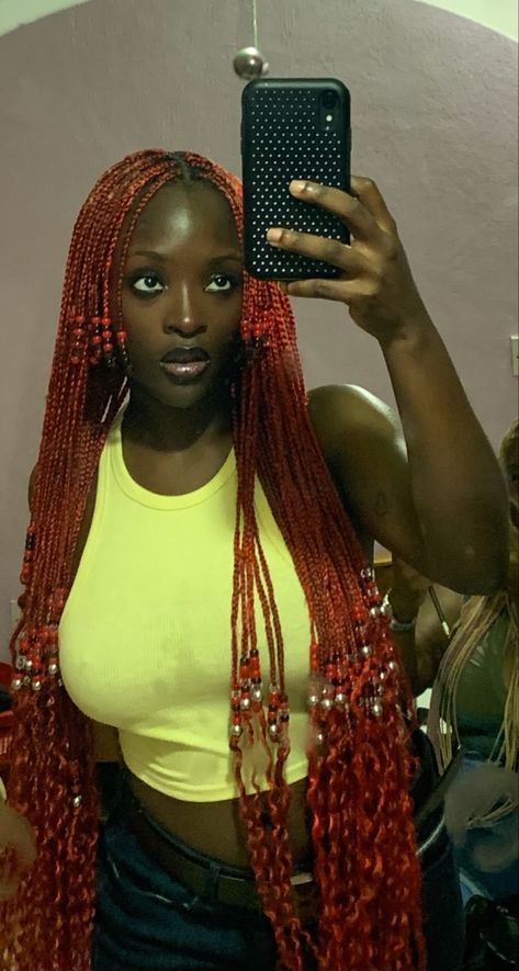 Red Goddess Braids With Beads, Red Fulani Braids With Beads, Beaded Braids With Bangs, Braids And Bangs Black Women, Wood Bead Braids, Boho Braids Beads, Red Hair With Beads, Layered Box Braids With Beads, Strawberry Braids