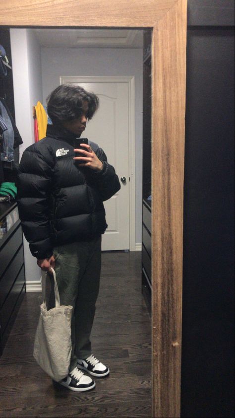 The North Face Outfit, North Face Jacket Outfit, Drip Ideas, Puffer Jacket Men, Nuptse Jacket, North Face Nuptse, Jacket Streetwear, North Face Puffer Jacket, Winter Fit