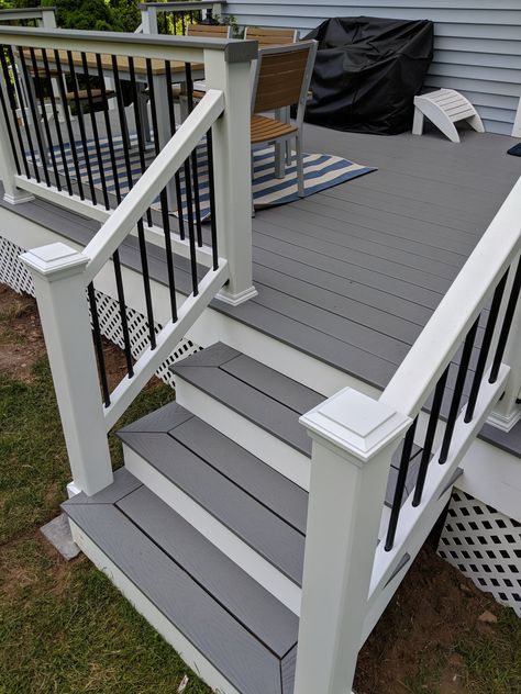 Trex Decking, Recovering & Renovating Your Deck Deck With Steps, Trex Stairs, Trex Decking, Front Porch Steps, Deck Remodel, Deck Framing, Deck Pictures, Deck Steps, Deck Colors