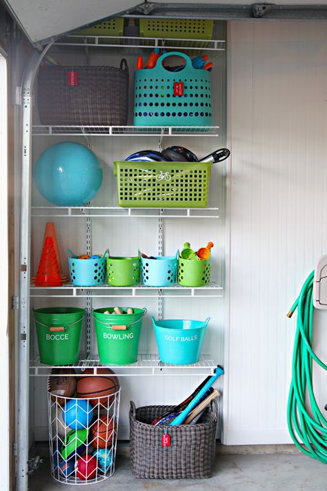 storage baskets in garage organization Garage Storage Concrete Walls, Garage Toy Organization Ideas, Garage Toy Organization, Garage Tool Organization Ideas, Toy Storage Garage, Small Garage Organization Ideas, Garage Shelving Ideas, Garage Shoe Storage, Garage Redo