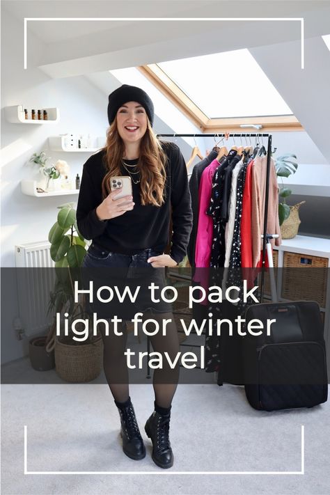 Cold Weather Tourist Outfits, Cold Traveling Outfits, Cold Winter Outfits Travel, Pack For Cold Weather Travel, Packing List For Cold Vacation, 3 Days Trip Packing Outfits Winter, How To Pack For Cold Weather Trip, Weekend City Break Outfit Winter, What To Wear In Quebec In Winter