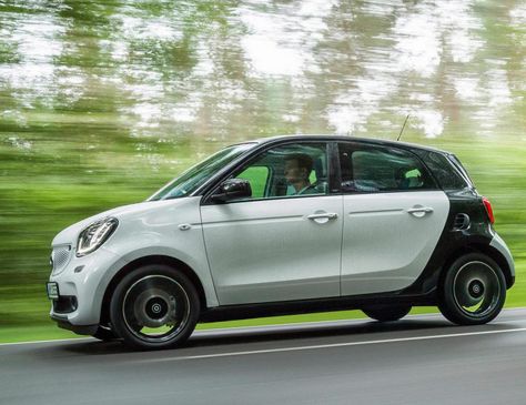 Smart Forfour, Euro Cars, Perfect Photos, Smart Car, Car Door, Car Model, Vision Board, Models, Lifestyle