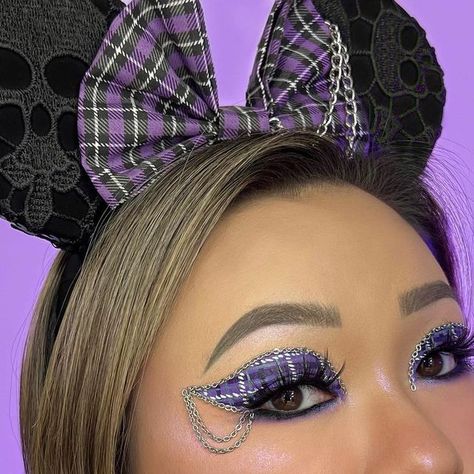 J’Lee Does Makeup 🌙 on Instagram: "He was a Sk8r Ghoul, she said see ya later, fool 🤪💀💜 (Chain trend IB @jordshea and plaid design IB @sourandnasty) @lucysgrotto sent me these “Sk8r Ghoul” mouse ears from her spooky collection and I was so inspired to do a makeup look based off them! 😍 Please go check out the rest of Lucy’s spooky ears (link in bio) and you can use code JLEE10 to save some money at checkout! 💸 (not an affiliate code, just for you to save some $$ 🫶🏼) - Products used: (*=PR/Gifted) @lucysgrotto *Sk8r Ghoul mouse ears (code JLEE10 for $$ off) Eyes: @glisten_cosmetics Wine Time & Coke Float wet liners (code JLEE for $$ off) @blendbunnycosmetics Blends Palette, *Darling lashes (code JLEE for $$ off) @colourpopcosmetics Swerve creme gel liner @shuuemura *Stone Gray brow Lashes Code, Plaid Makeup, Unconventional Makeup, Coke Float, Glisten Cosmetics, See Ya, Gel Liner, Wine Time, Plaid Design